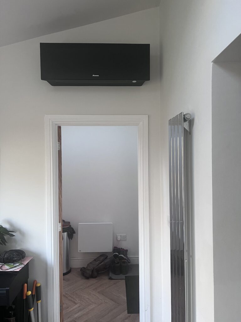 Air conditioning Kimbolton